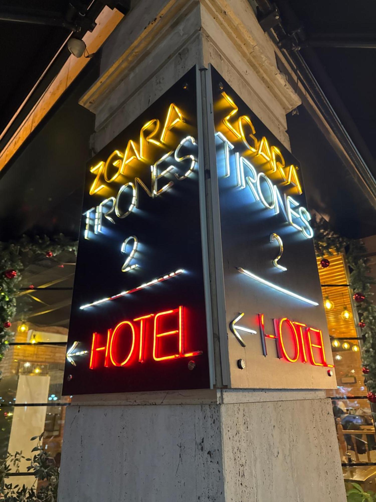 Hotel Tirona تيرانا المظهر الخارجي الصورة