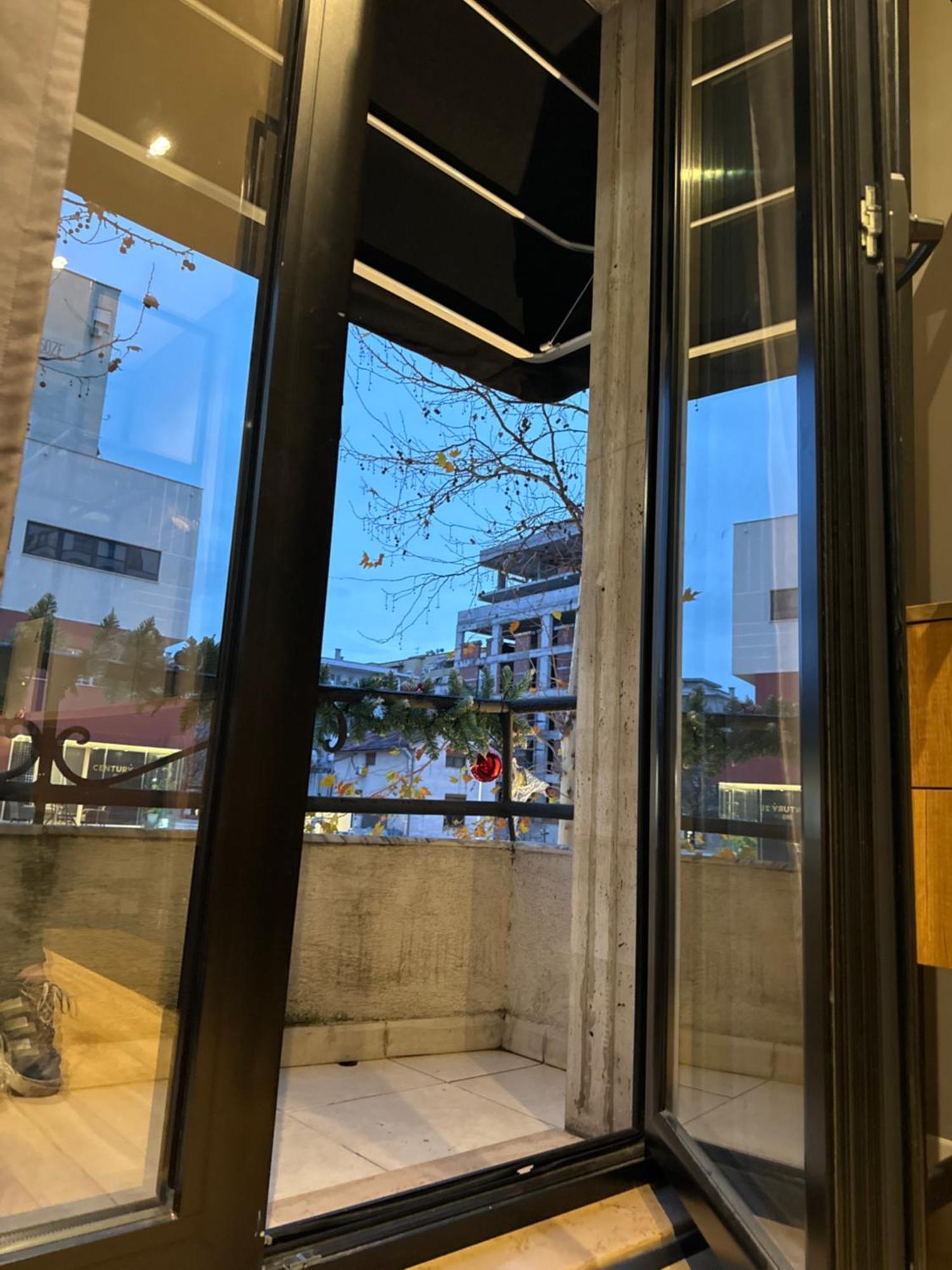 Hotel Tirona تيرانا المظهر الخارجي الصورة