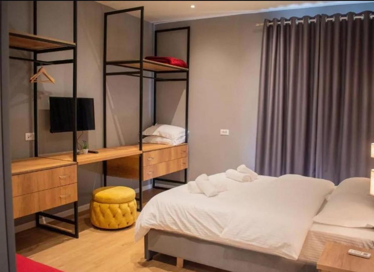 Hotel Tirona تيرانا المظهر الخارجي الصورة